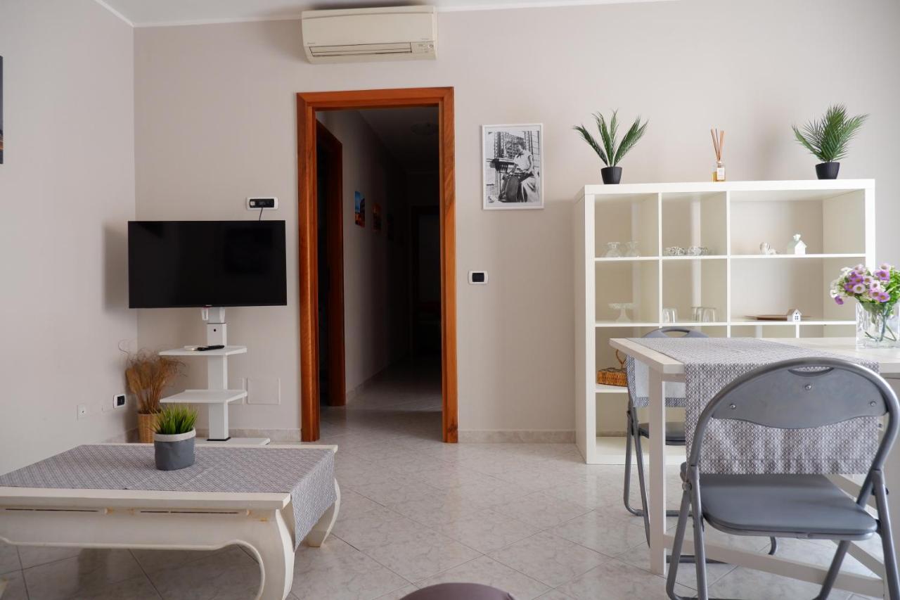 Roman Holiday House المظهر الخارجي الصورة